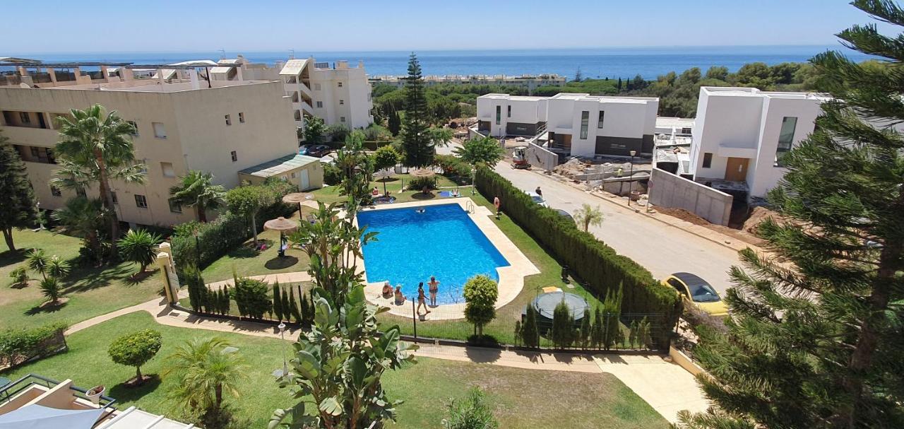 شقة Corner Sea View Penthouse With 95M² Terraces ماربيا المظهر الخارجي الصورة