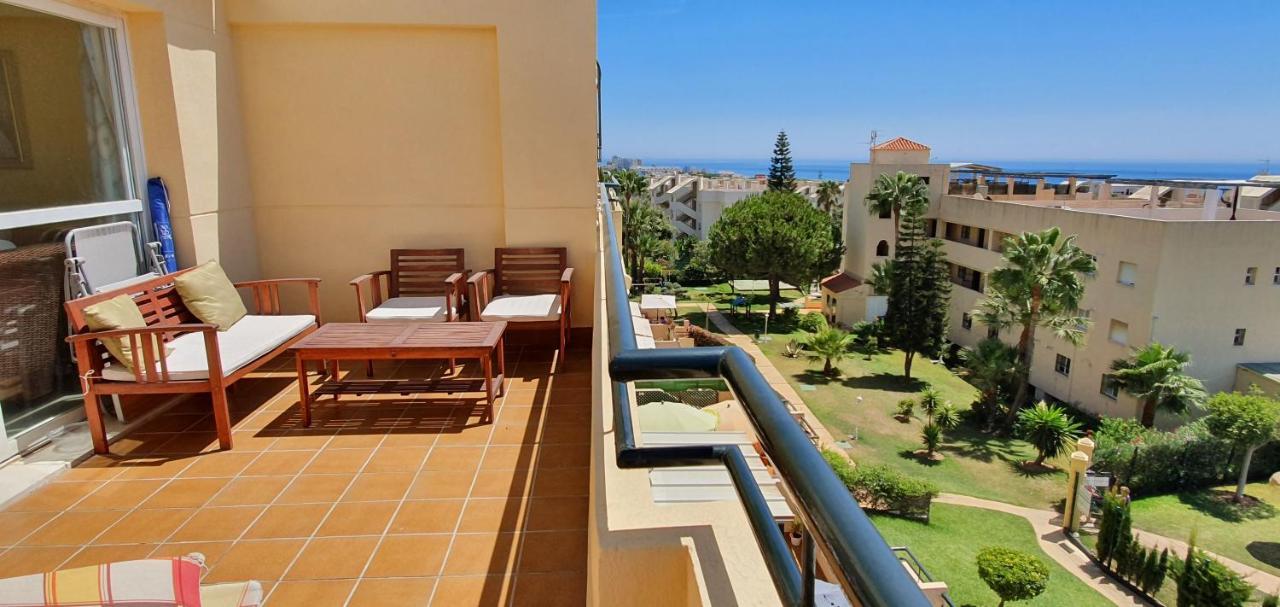 شقة Corner Sea View Penthouse With 95M² Terraces ماربيا المظهر الخارجي الصورة