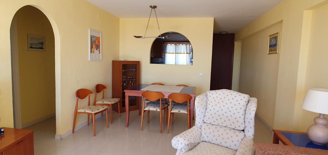 شقة Corner Sea View Penthouse With 95M² Terraces ماربيا المظهر الخارجي الصورة