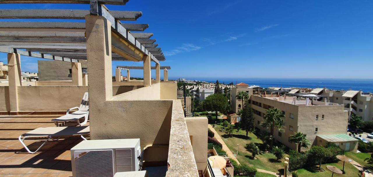 شقة Corner Sea View Penthouse With 95M² Terraces ماربيا المظهر الخارجي الصورة